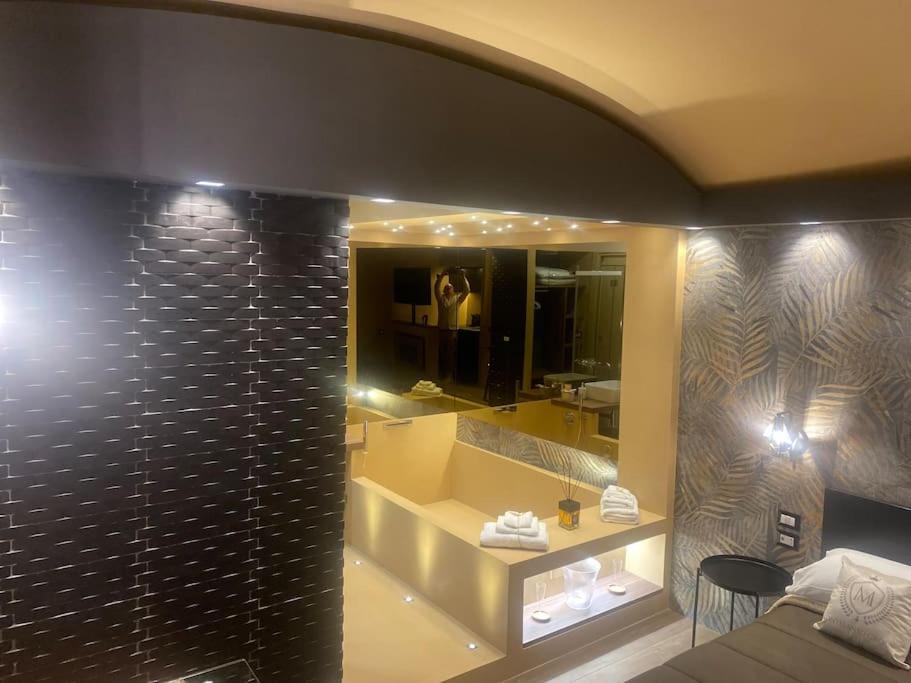 Montesantogroup Suite House Nel Centro Di Napoli Экстерьер фото